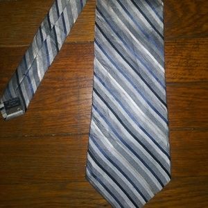 Nwot Calvin Klein Tis